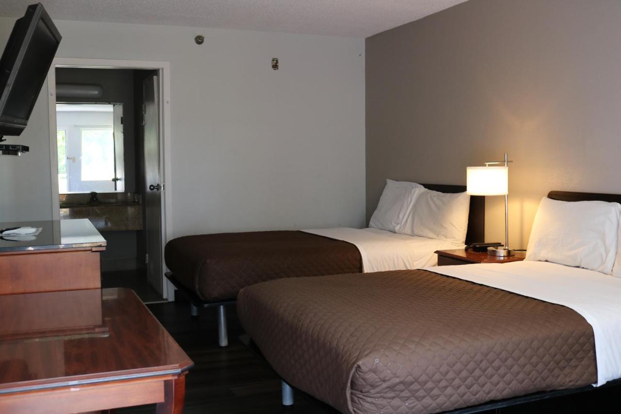 Rodeway Inn Brooklawn Kültér fotó