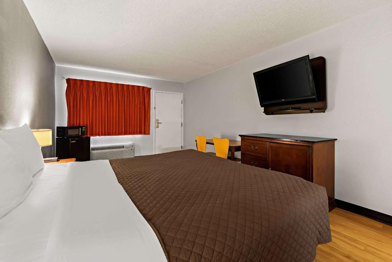 Rodeway Inn Brooklawn Kültér fotó