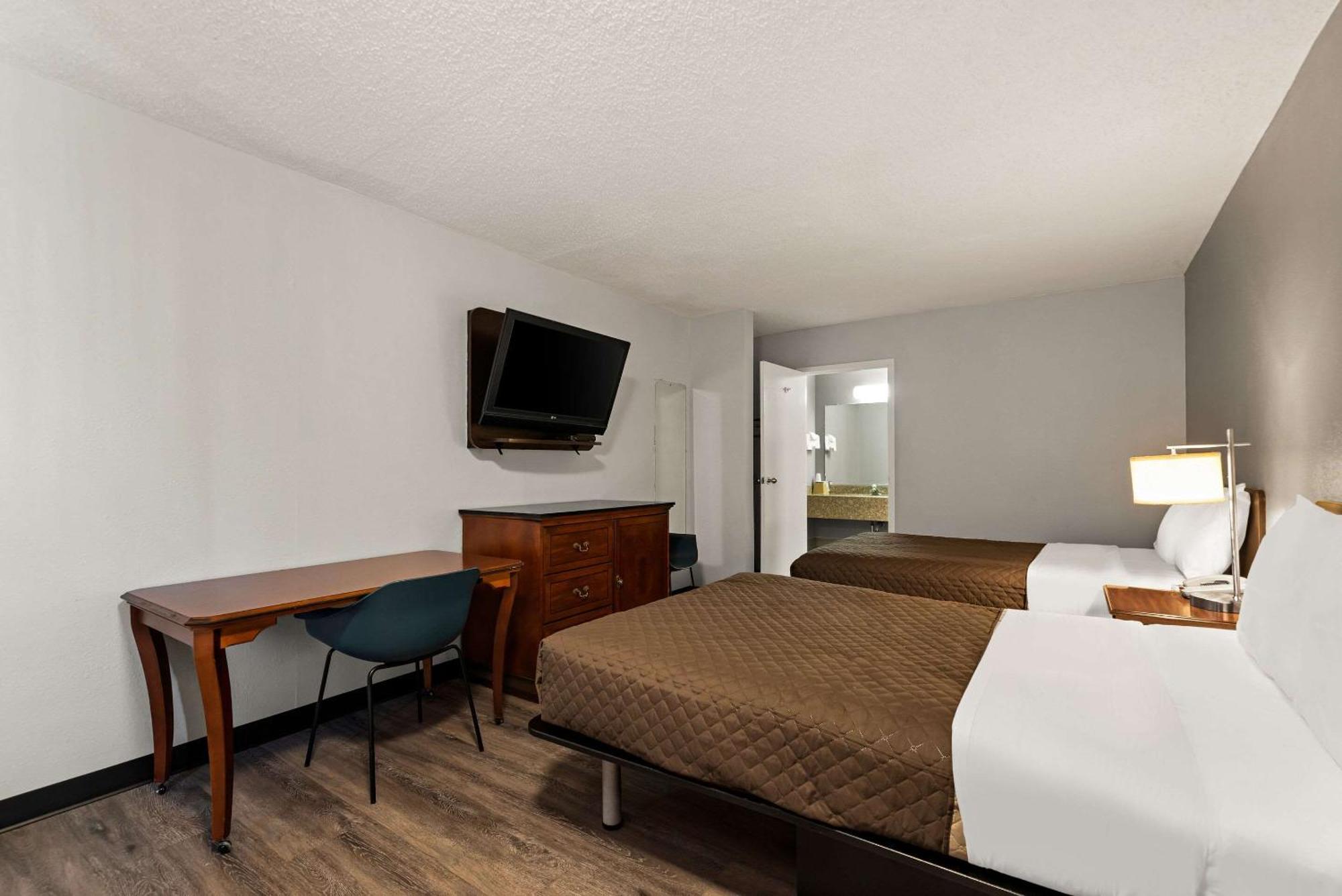 Rodeway Inn Brooklawn Kültér fotó