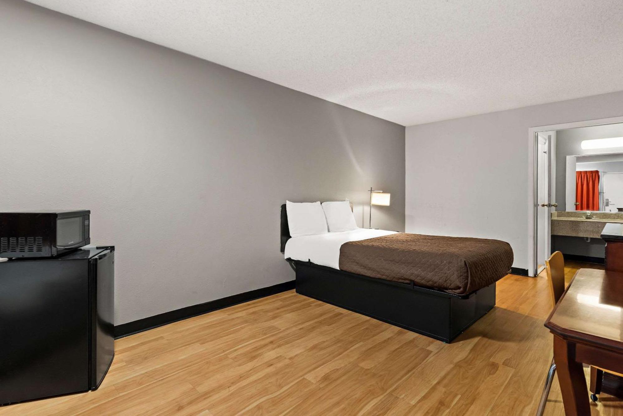 Rodeway Inn Brooklawn Kültér fotó