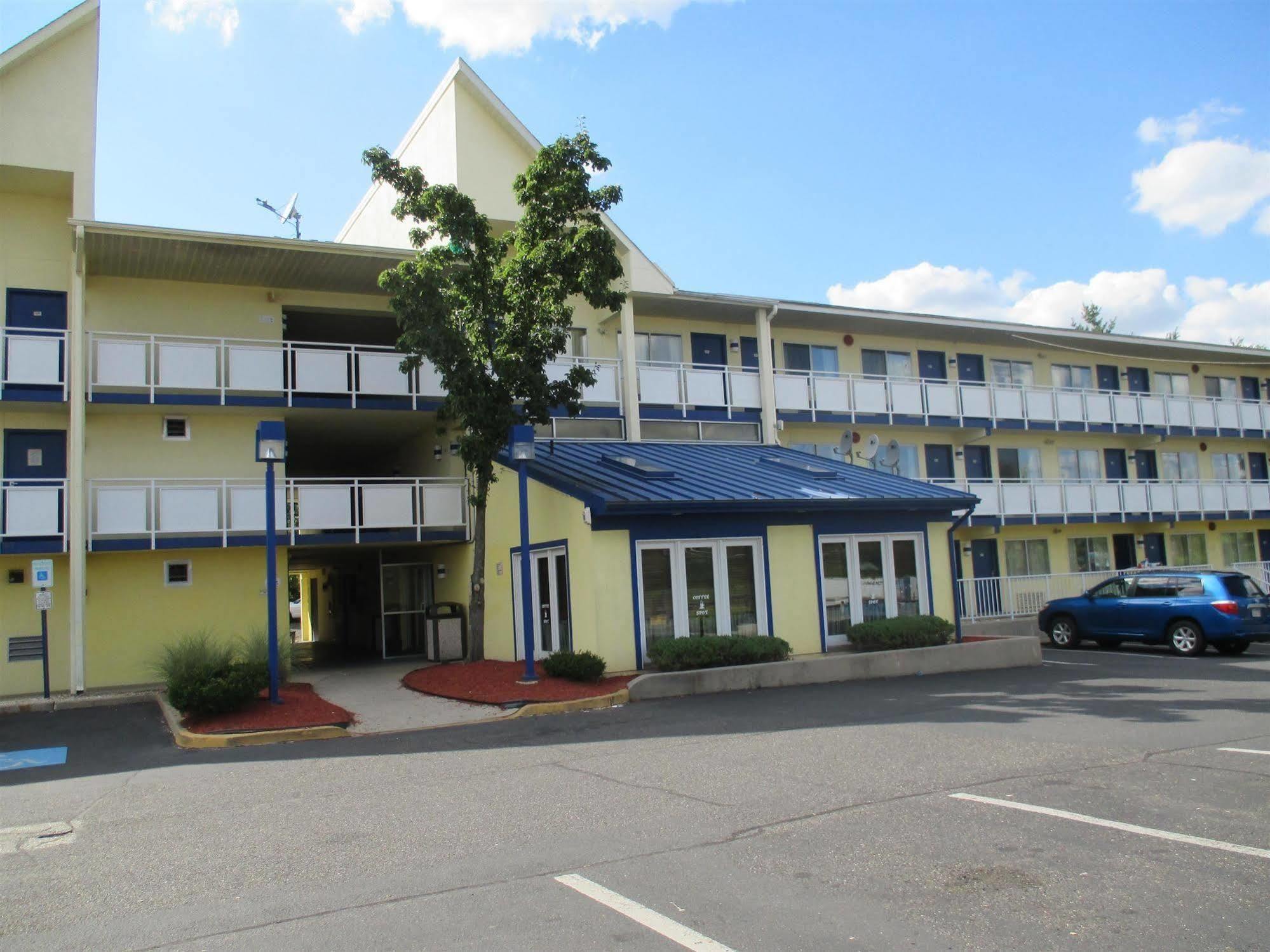 Rodeway Inn Brooklawn Kültér fotó
