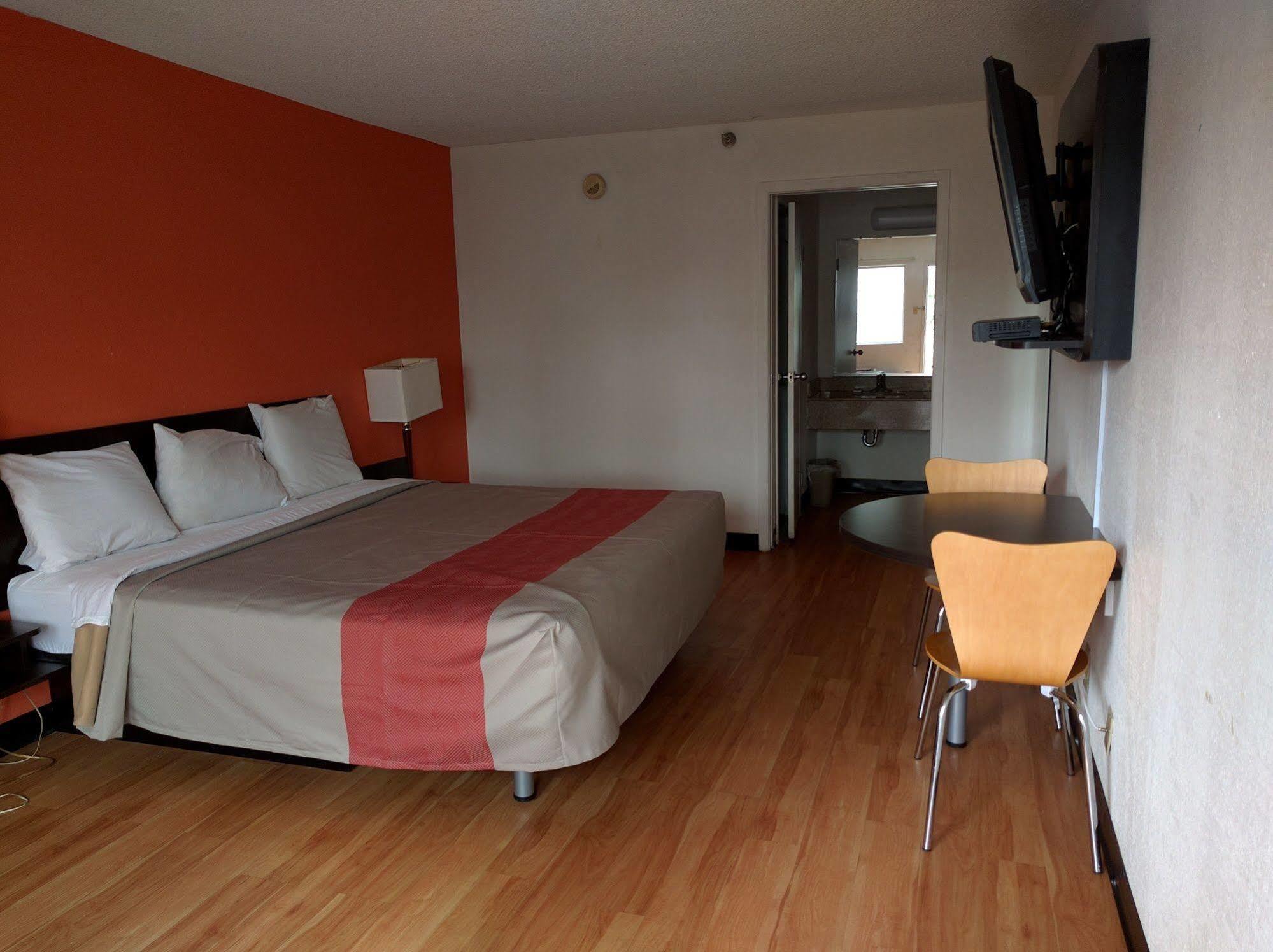 Rodeway Inn Brooklawn Kültér fotó
